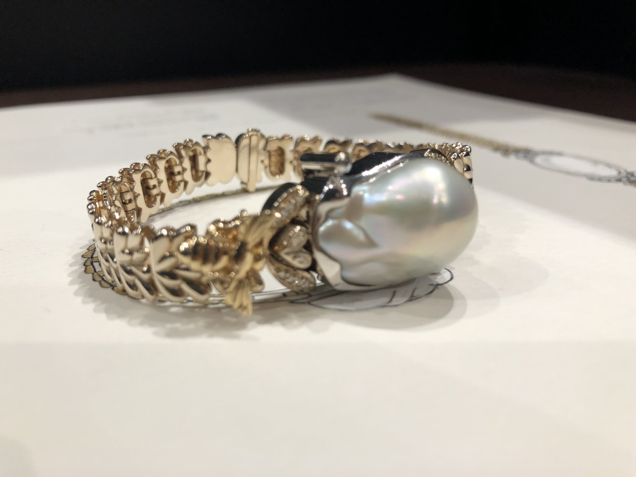 Pulseira Amor e Abelha em Ouro com Diamantes e Jade Nefrita - Imagem 5